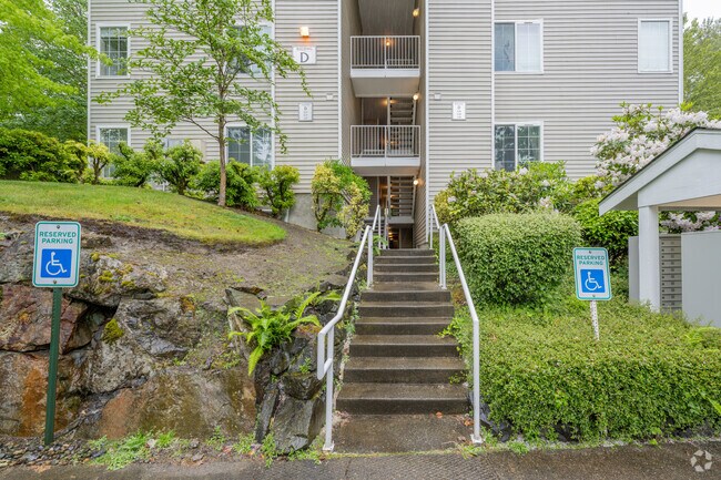 Photo - Bokara By The Lake Apartments