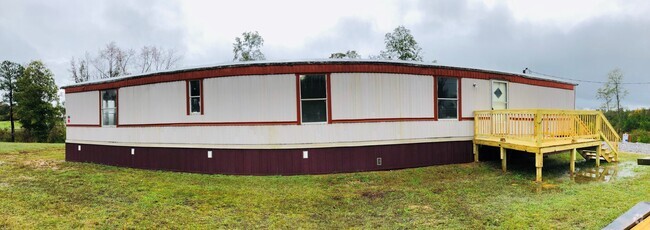 Building Photo - Newly remodeled 2 BDR / 1 BA Rental