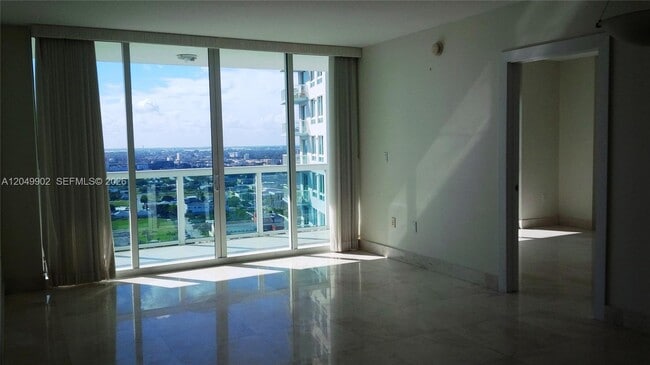 Photo - 1800 N Bayshore Dr Unit 3310