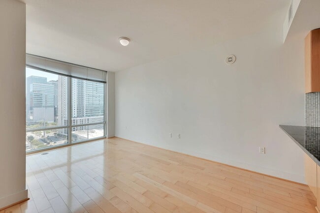 Photo - 300 Bowie St Unidad Apartment 1502
