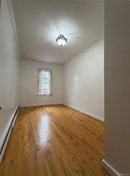 Photo - 43 Troutman St Unidad 1