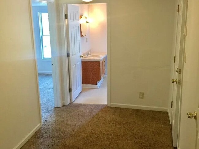 Photo - 108 N Hamilton St Unit 108-2