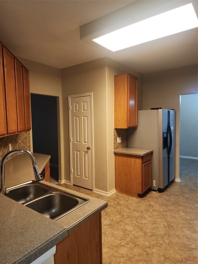 Photo - 19215 Brook Village Rd