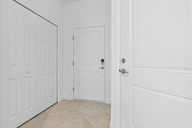 Photo - 14150 Gardeners Wy