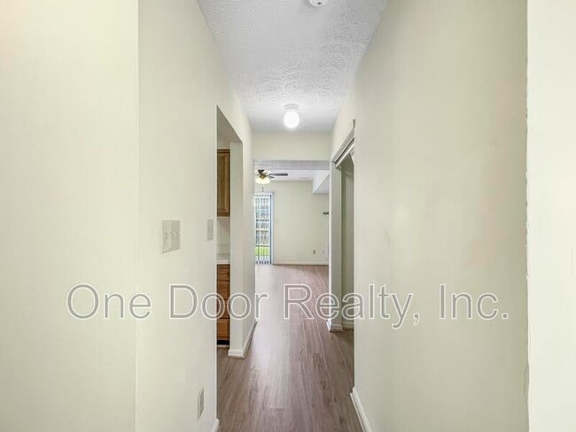 Photo - 5 Harpoon Ct