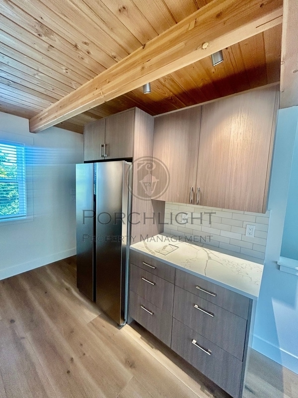 Photo - 326 Boblett St