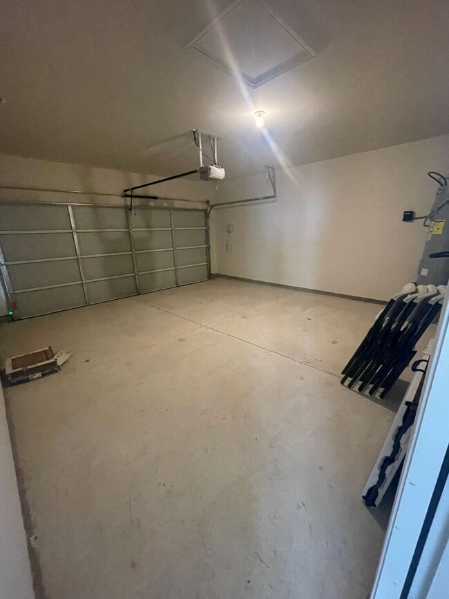 Photo - 10606 Mexia Ave