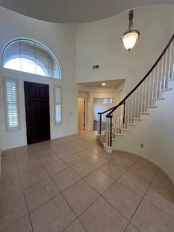 Photo - 1250 Earlton Ln