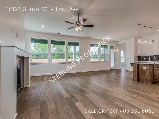 Photo - 16121 S 90th East Ave