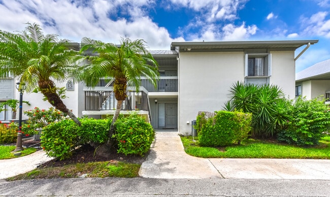 Photo - 2273 NW 22nd Ave Unit 13-105