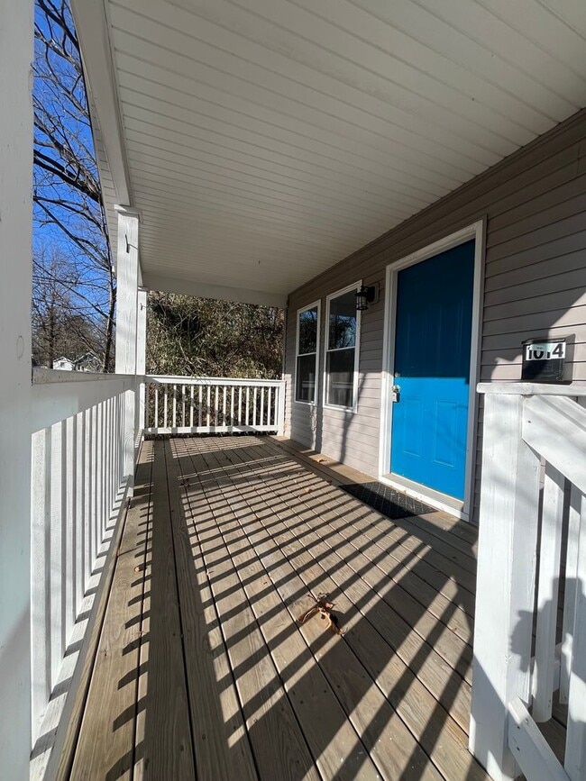 Photo - 2 bedroom, 1 bath House: Available August 2025!