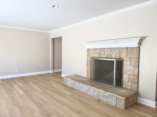 Photo - 1261 San Fernando Dr