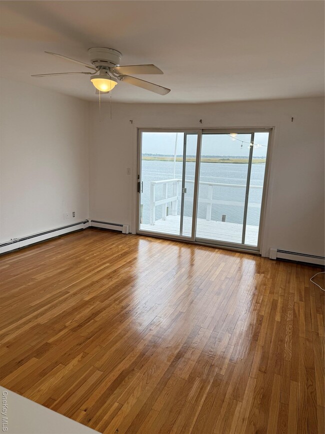 Photo - 923 W Park Ave