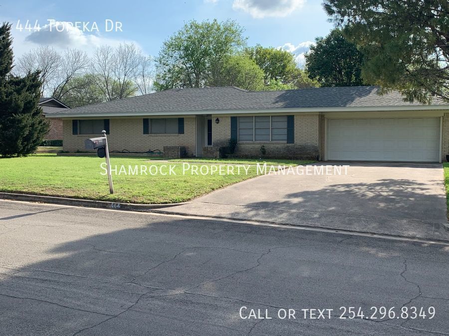 Woodway 3 Bedroom - Woodway 3 Bedroom House
