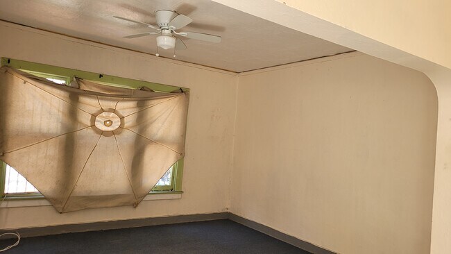 Photo - 2514 Wabash Ave Unit 1