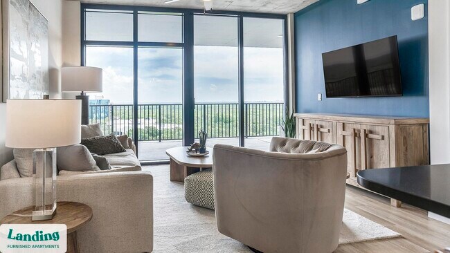 Photo - 221 Main St N Unidad 1117.1410236