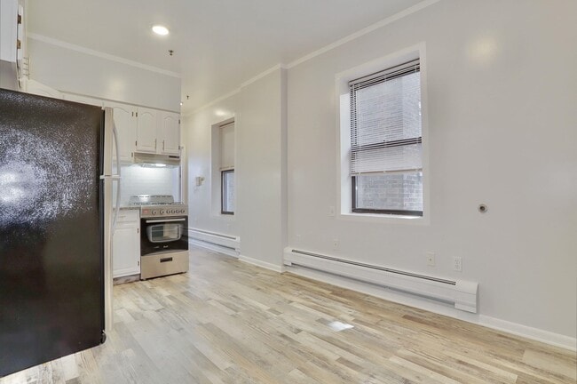Photo - 6311 Dewey Ave Unit 15