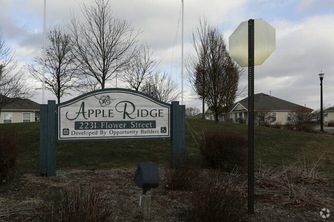 Photo - Apple Ridge