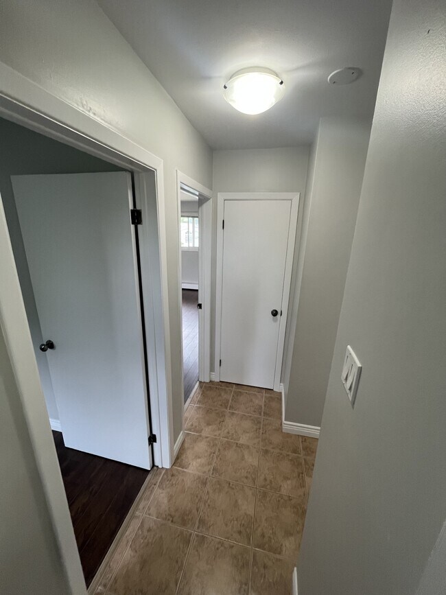 Photo - 60 Kendra St Unit 5