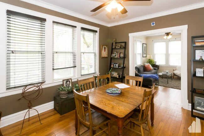 Photo - 3538 W Grace St Unidad 02Ea