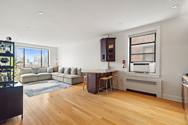 Photo - 108 Palisade Ave Unit c1