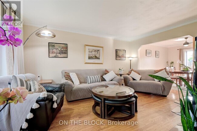 Photo - 534 Midland Ave