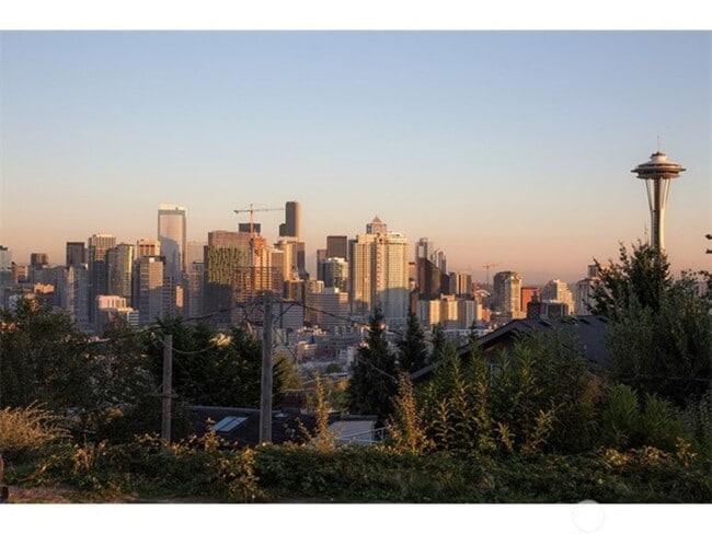 3Bd/1.75Ba Seattle House - 3Bd/1.75Ba Seattle House