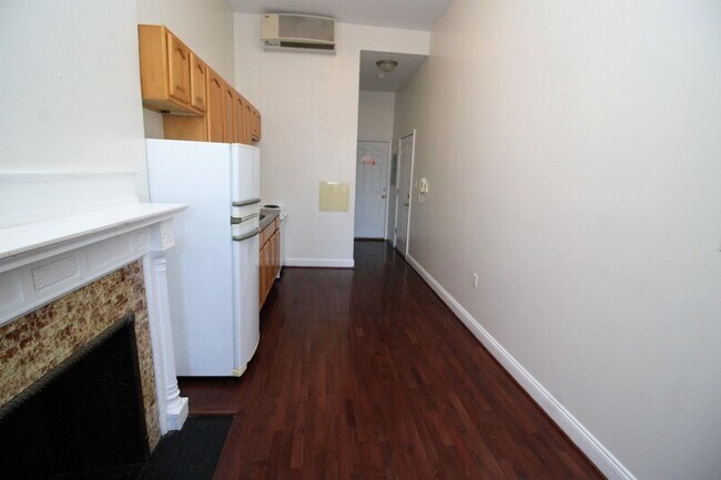 Photo - 1220 St Paul St Unit #5