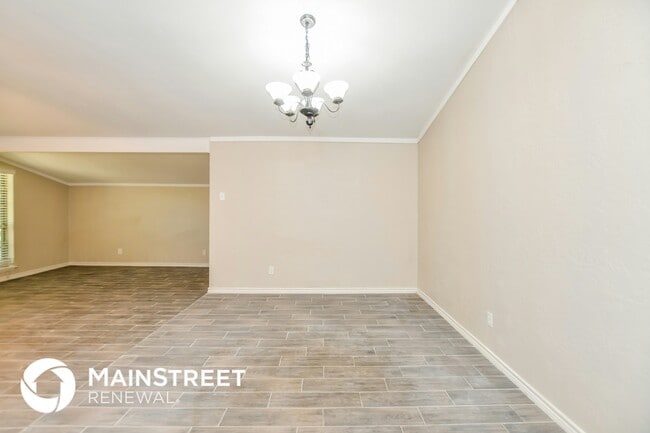 Photo - 2902 Branch Oaks Dr