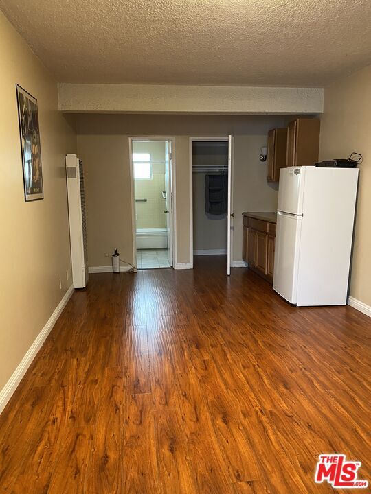 Photo - 1552 Brockton Ave Unidad 4