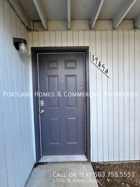 Photo - 17454 SE Powell Blvd