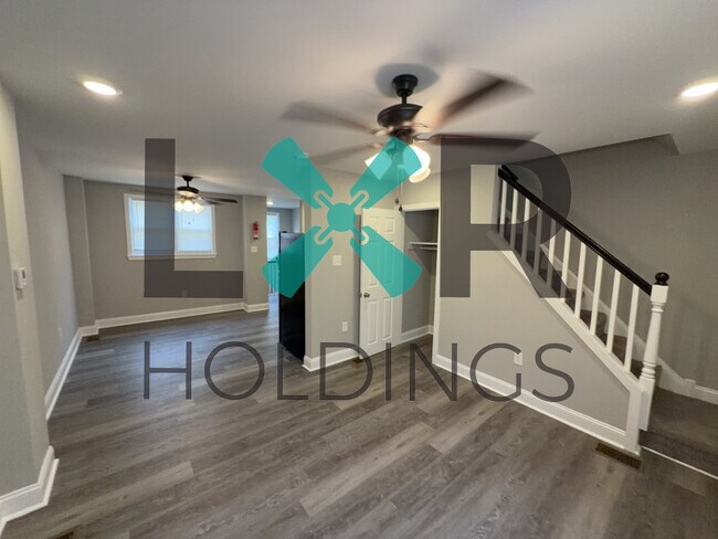 Photo - 6995 Guilford Rd