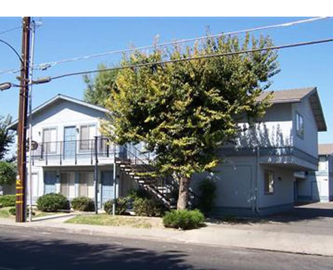 Photo - Madison Alley Apartments