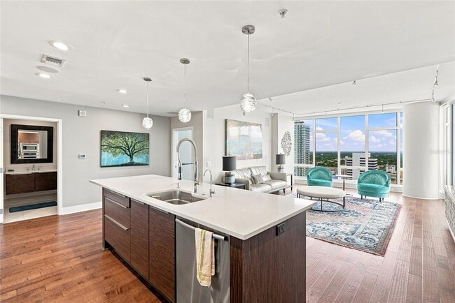 175 1st St S Unit 2701