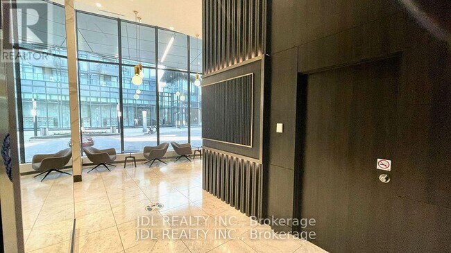 Photo - 90 Queens Wharf Rd Unité 310