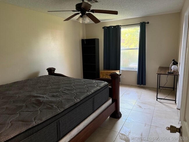 Photo - 7824 Pembroke Rd