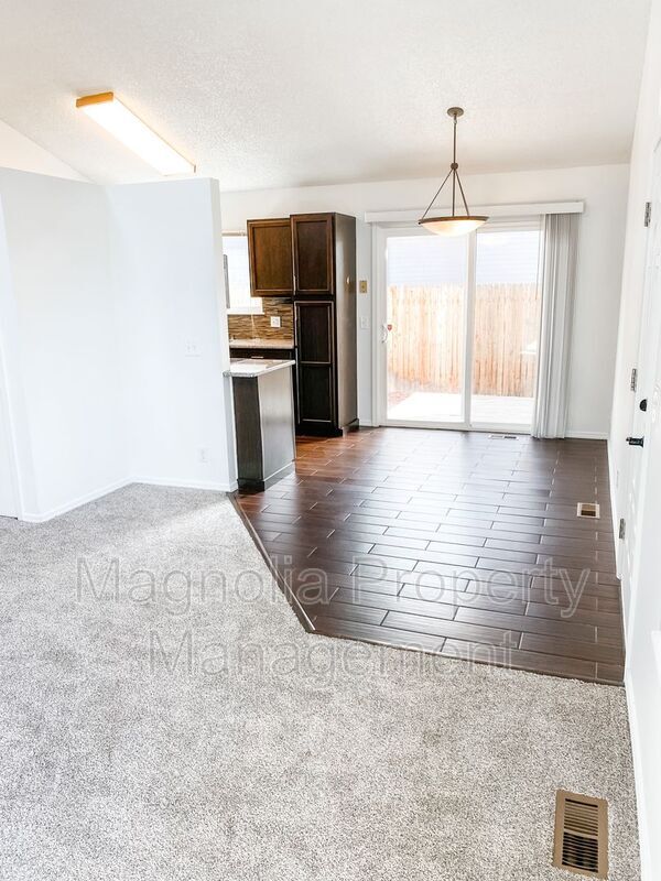 Photo - 4260 Ramblewood Dr