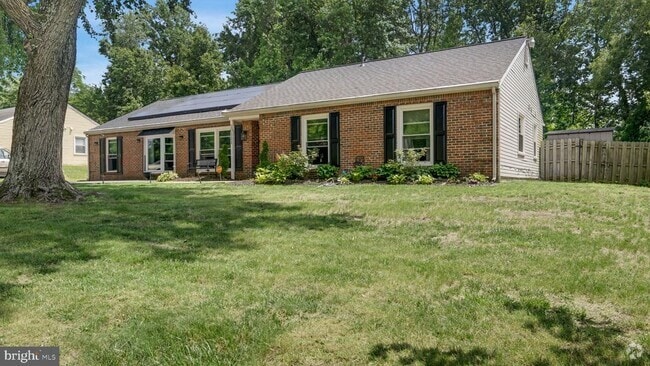 Building Photo - 10111 Cascade Ln Rental