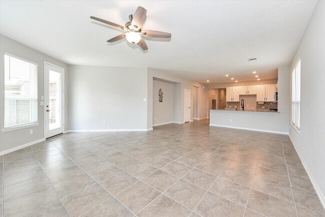 Photo - 1111 Swinford Ct