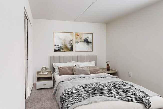 Photo - Colebrook Apartments