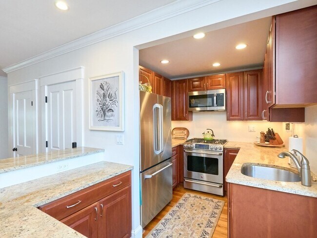 Photo - 289 Bunker Hill St Unidad 3