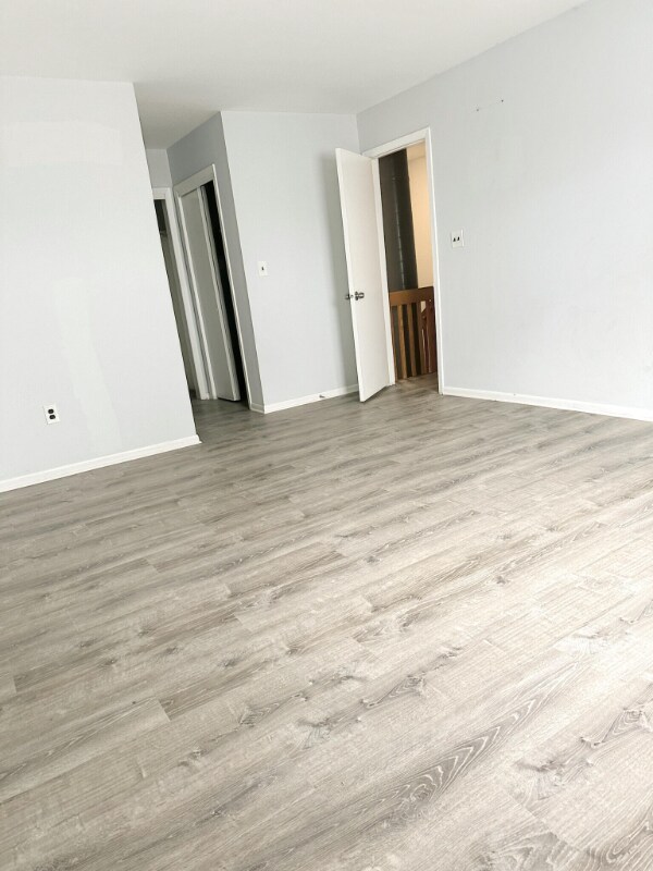 Photo - 1027 Schmidt Ln