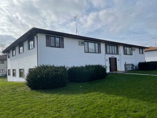 Building Photo - 835 Illinois Ave Rental