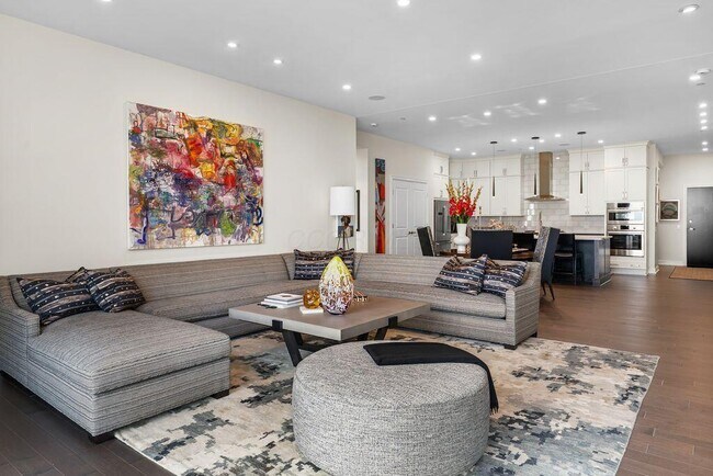 Photo - 250 W Spring St Unit 1214