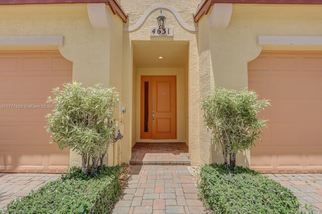 Photo - 4631 Mediterranean Cir Townhome