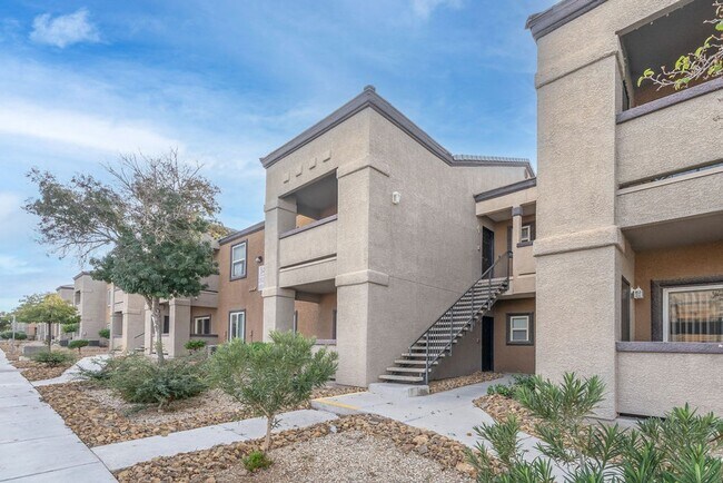 Building Photo - 6650 W Warm Springs Rd Unit 1099