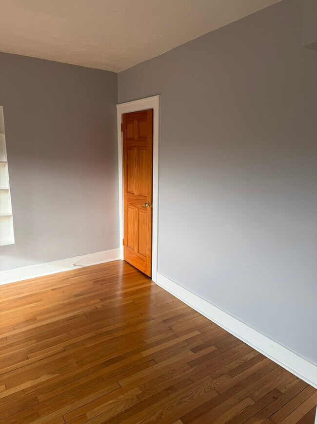 271 Lelia St Unit 271 Lelia St