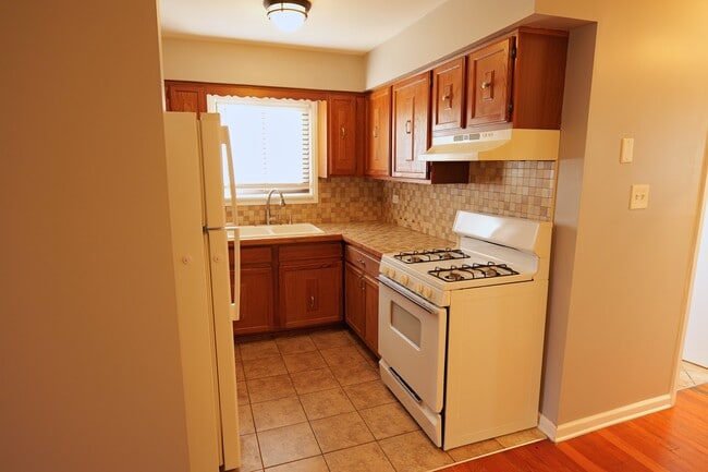 Photo - 11937 S Hamlin Ave Unit 3C