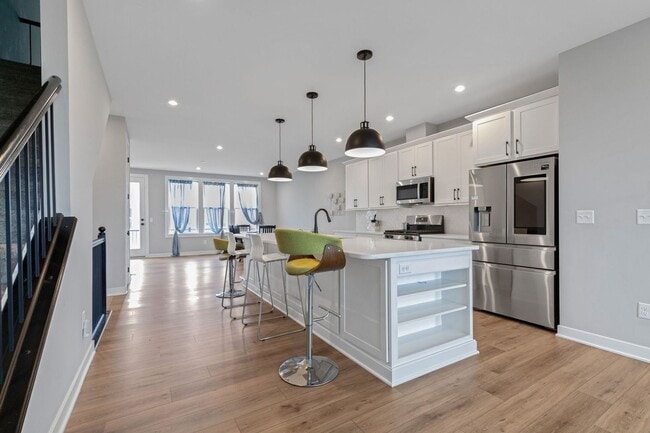 Photo - 6032 Windsor Dr