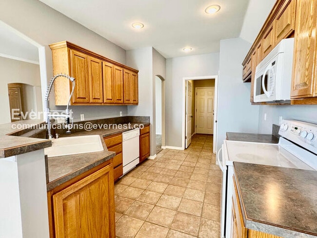 Photo - 1412 W 117th St S